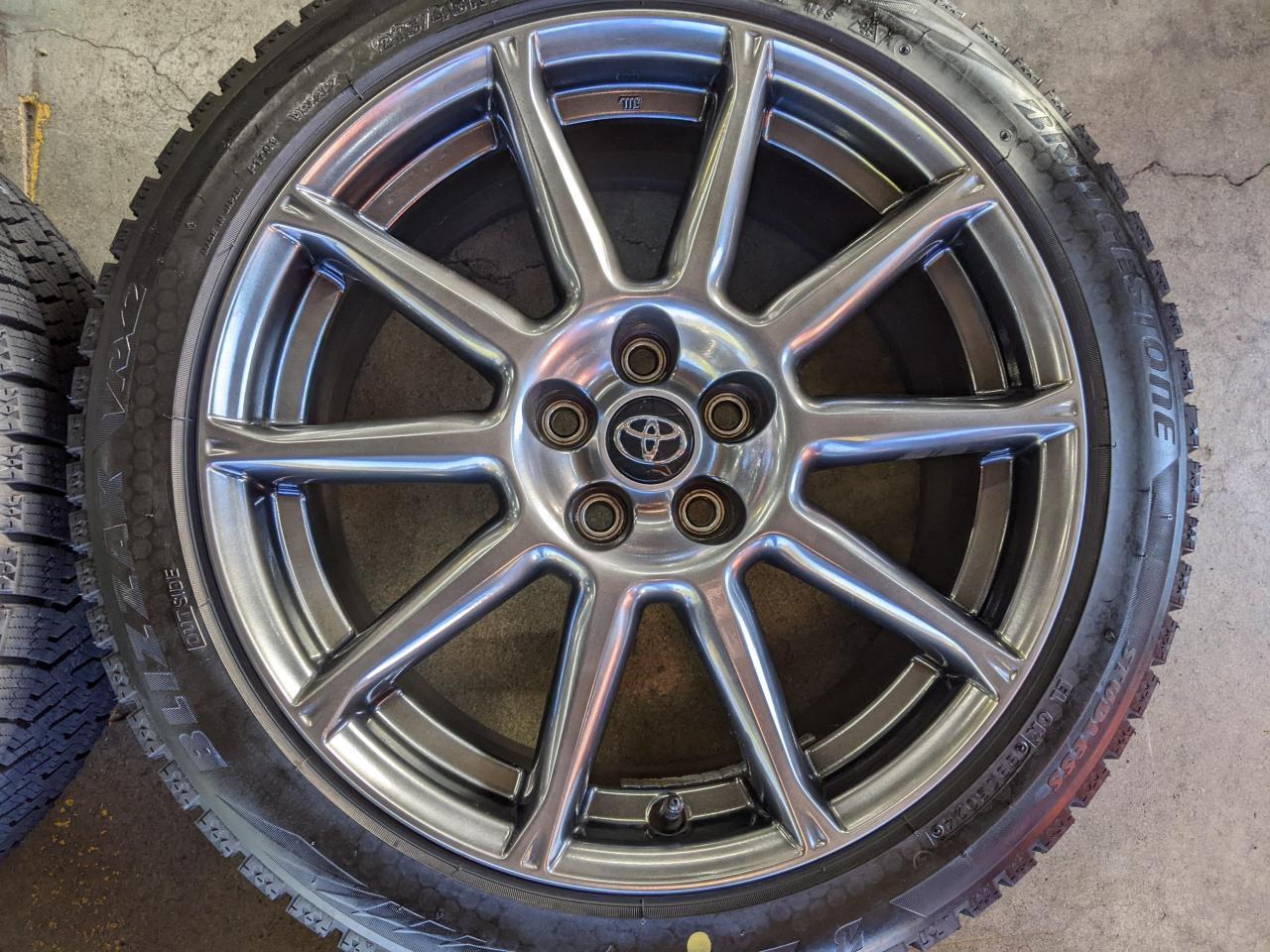 Комплект шин BRIDGESTONE BLIZZAK VRX2 + штатные диски Toyota 86 (рестайл) GT