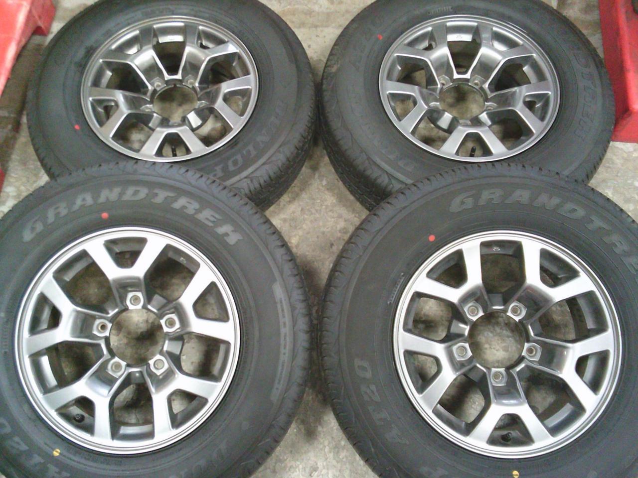 Комплект шин DUNLOP GRANDTREK AT20 + штатные диски Suzuki Jimny /JB74W
