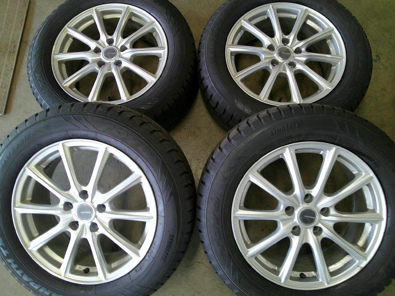 Комплект шин TOYO winterTRANPATH TX + диски ECO FORME SE-15