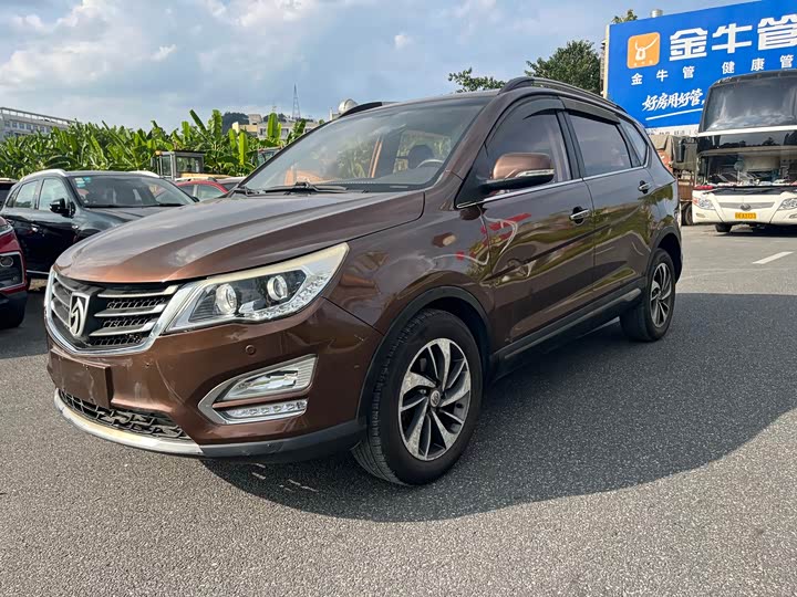 Baojun 560 2016 1.8L iAMT Люкс