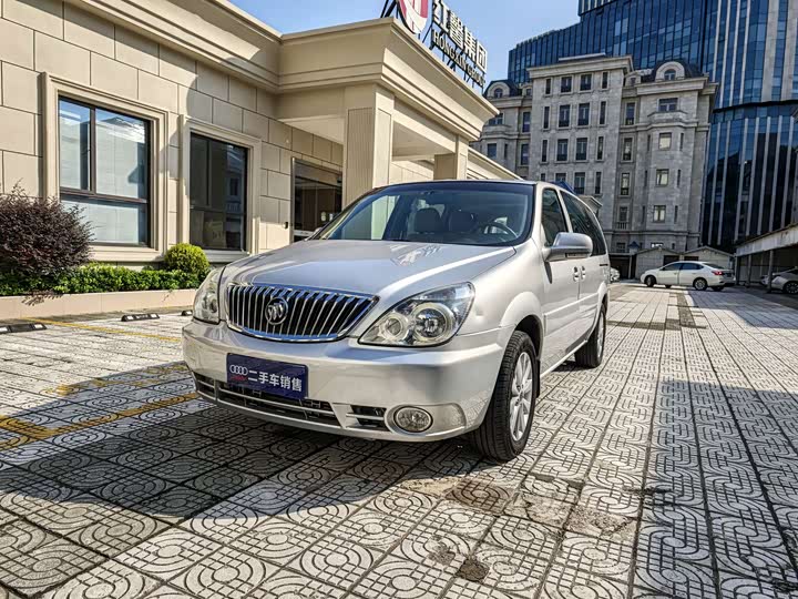 Buick GL8 2014 2.4L jing dian ban