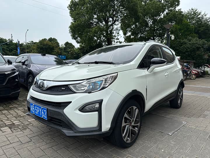 BYD Yuan 2016 1.5L МКПП Люкс