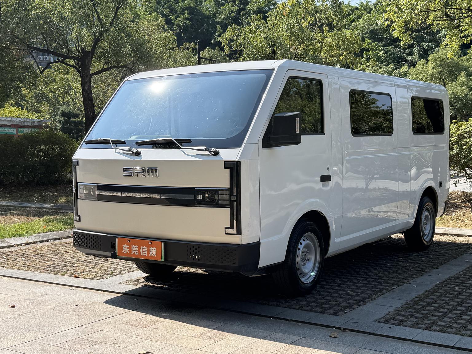 SRM E3L 2025 shi yong xing 6 seats ke che 41.86kWh