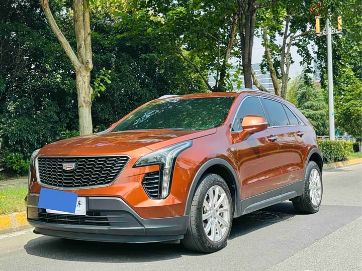 Cadillac XT4 2018 28T liang qu ji shu xing