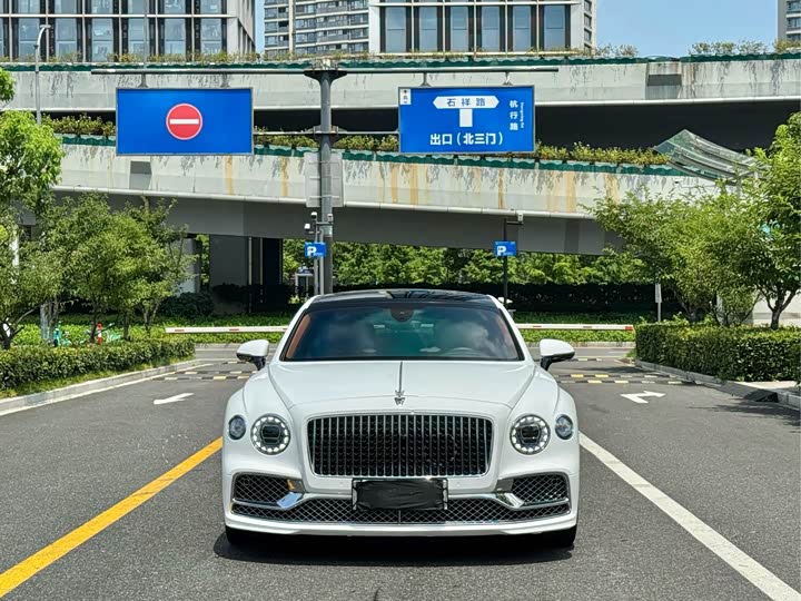 Bentley Flying Spur cha dian hun dong 2022 2.9T V6 Hybrid Mulliner