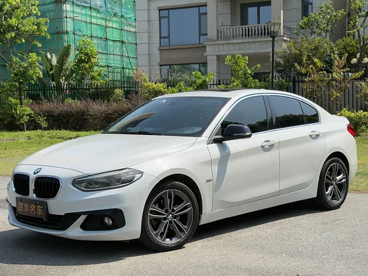 BMW 1 Series 2017 118i Sport