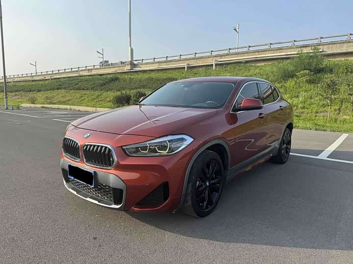 BMW X2 2020 sDrive20i M yue ye tao zhuang