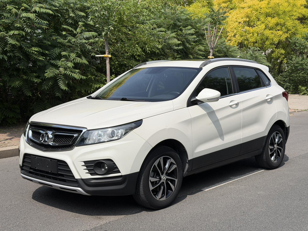 BAIC shen bao X55 2016 1.5T CVT jing ying ban