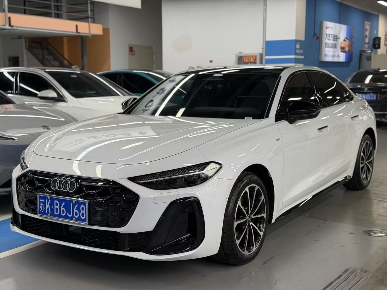 Audi A5L 2026 2.0T yun dong ban Plus