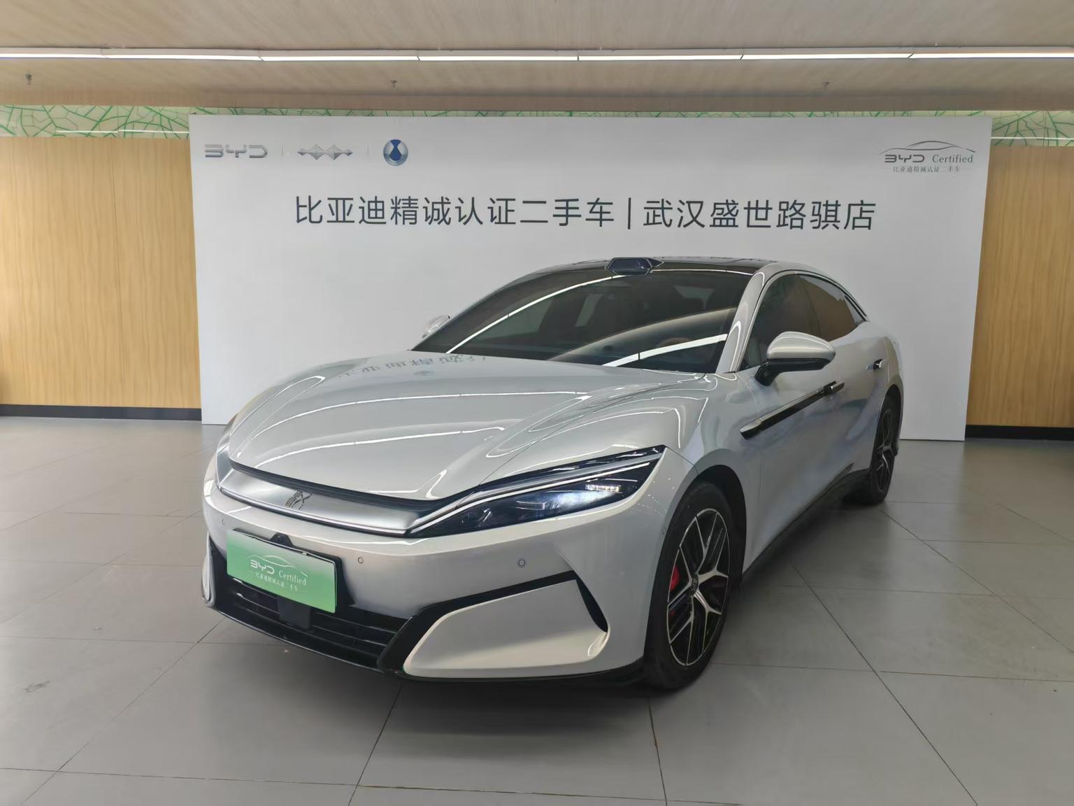BYD Han L EV 2025 601KM AWD ji guang lei da Flagship