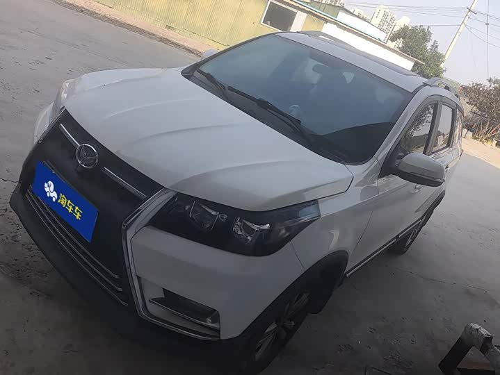 BAIC Huansu S3 2016 S3L 1.5L МКПП zun xiang xing