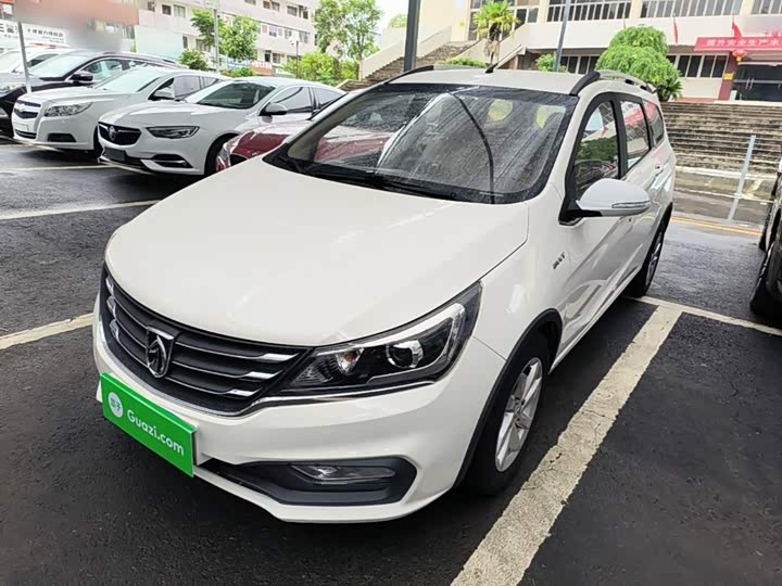Baojun 310W 2017 1.5L МКПП Style guo V