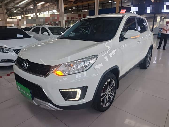 BAIC Senova X35 2016 1.5L МКПП Luxury