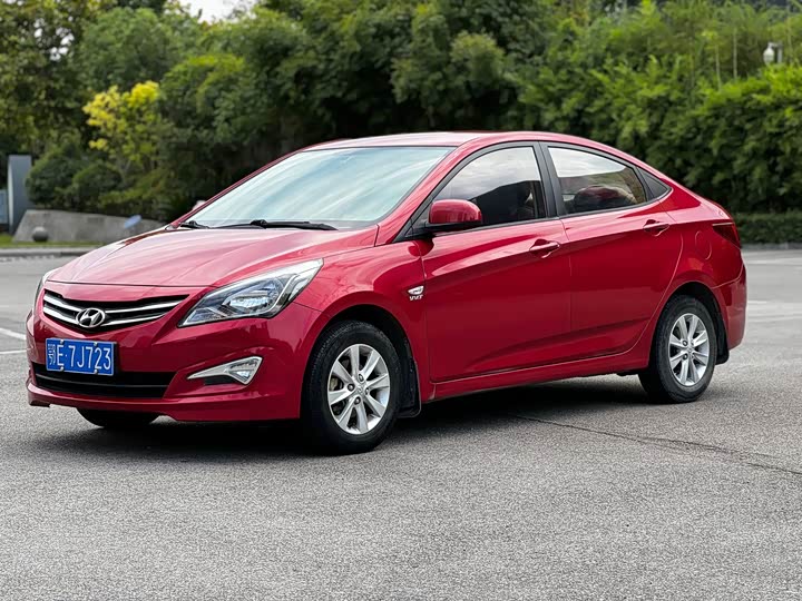 Hyundai Solaris 2014 1.4L МКПП zhi neng xing GLS