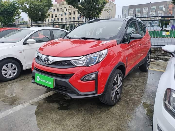 BYD Yuan 2016 1.5TID АКПП zun rong xing