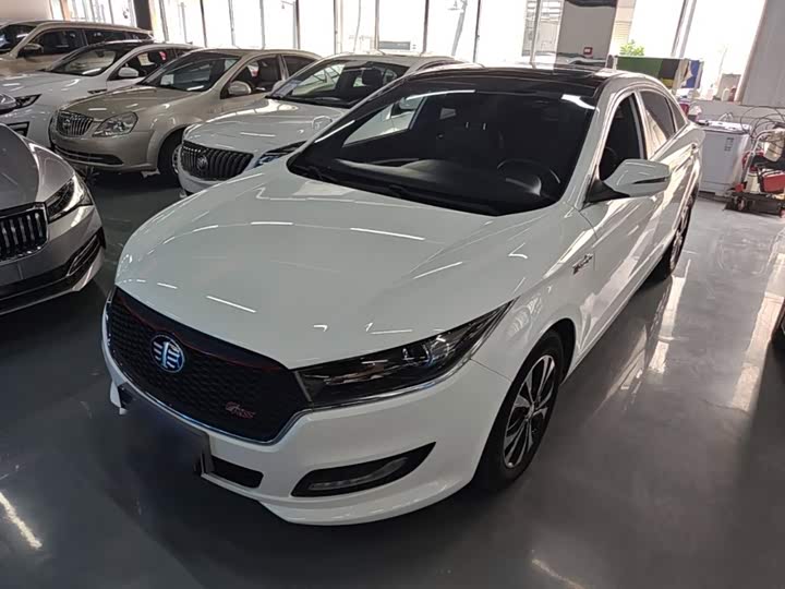 Bestune B50 2016 1.4T АКПП yun dong Люкс