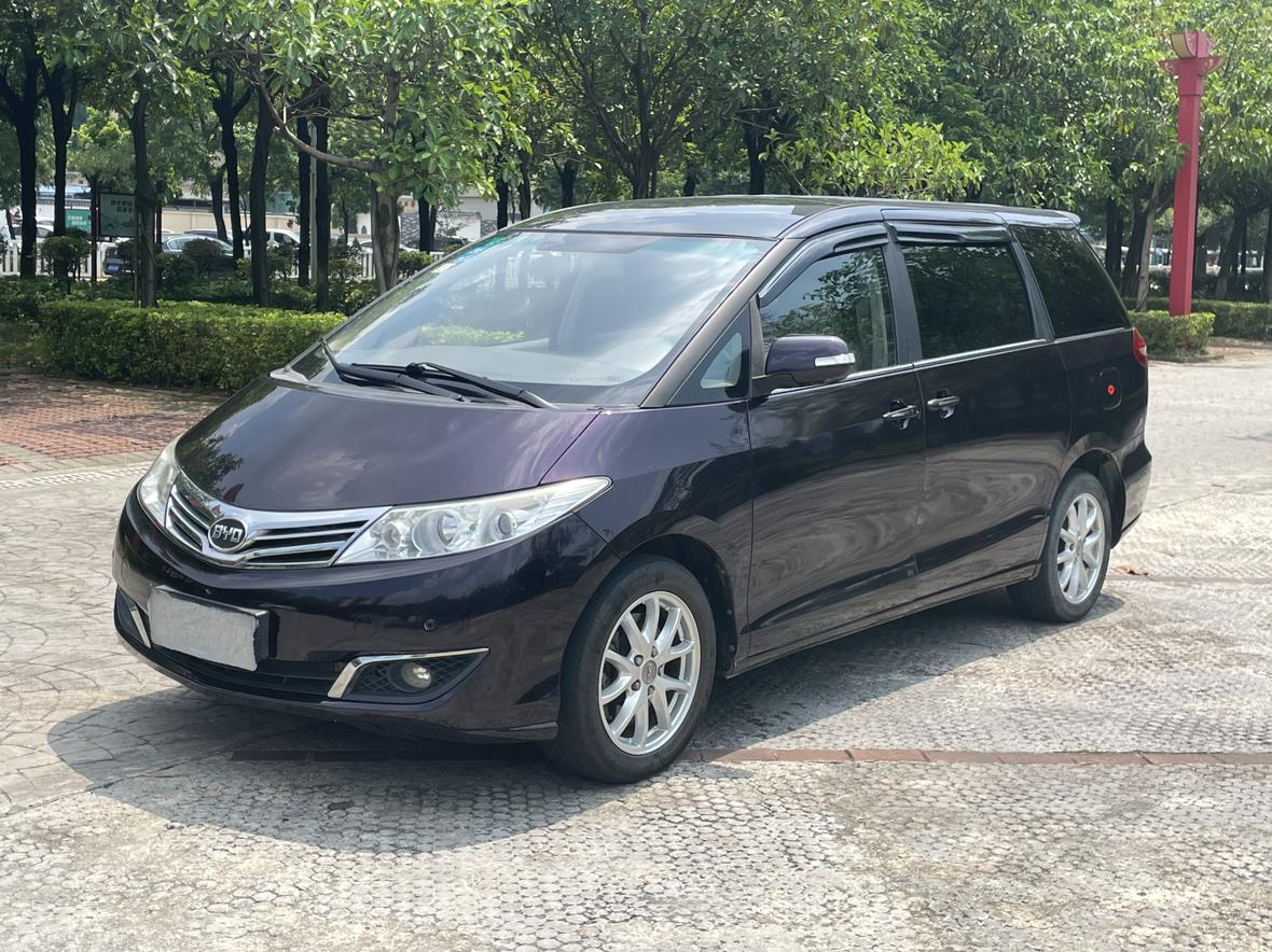 BYD M6 2015 2.4L АКПП Premium ban