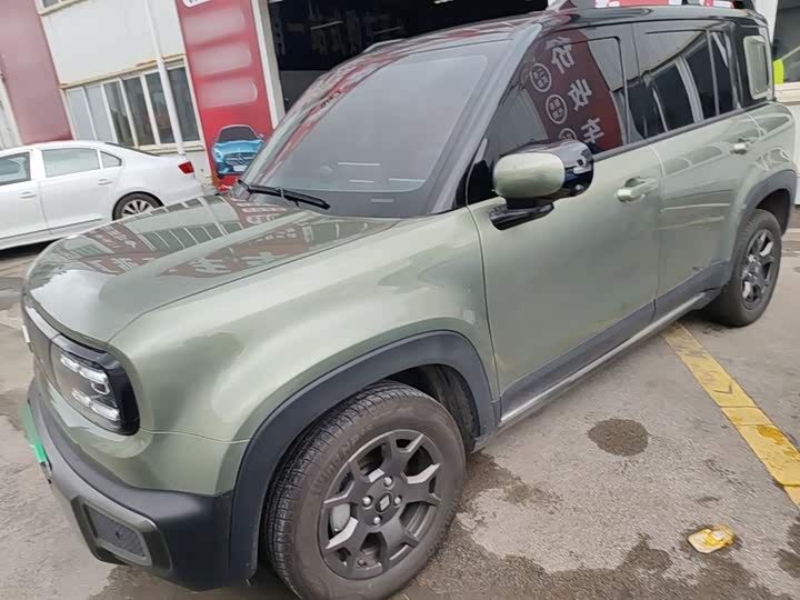 Baojun Yep Plus 2025 qi jian ban 5 seats