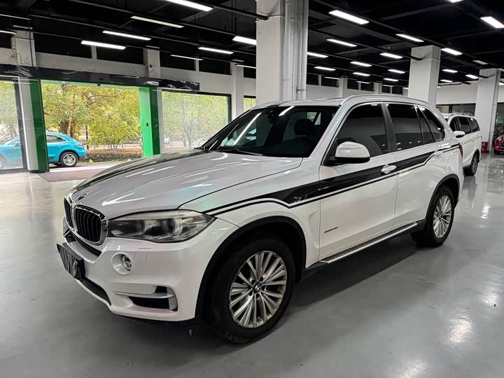 BMW X5 2014 xDrive35i Leading