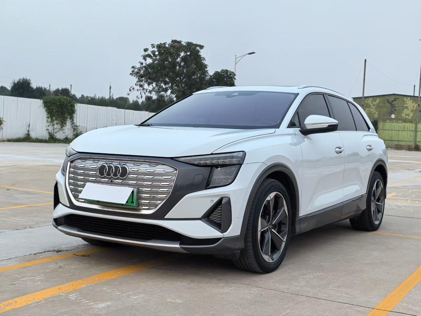 Audi Q5 e-tron 2022 40 e-tron xing yao xing jin yi tao zhuang