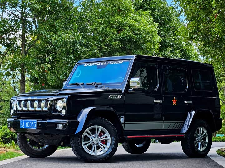 BAIC Off-road BJ80 2018 2.3T АКПП Премиум China VI