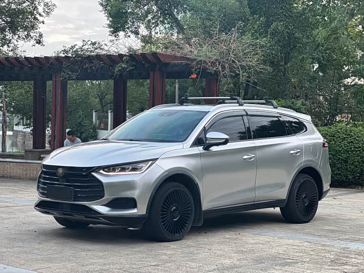 BYD Tang 2018 2.0T АКПП zhi lian zun yao xing 7 seats guo V