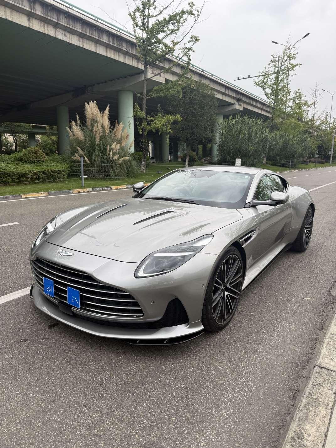Aston Martin DB12 2024 4.0T V8 Coupe