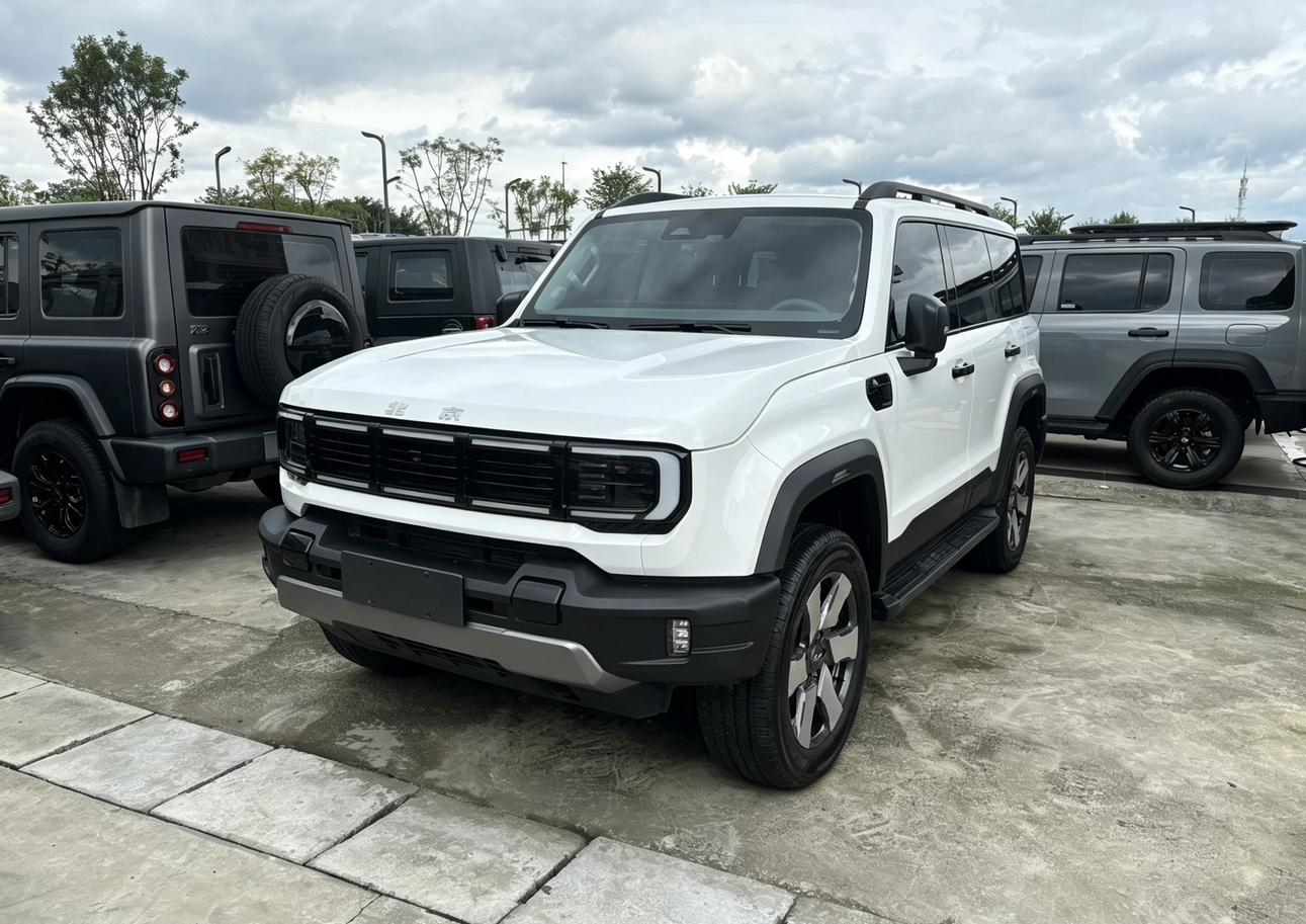 BAIC BJ BAIC Off-road BJ40 EREV 2025 biao zhun ban