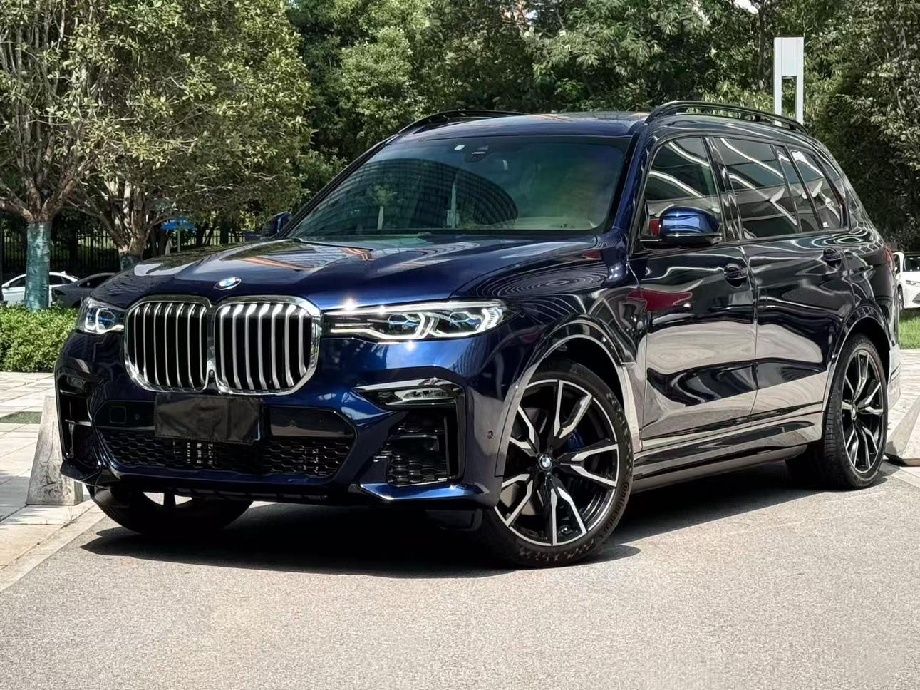 BMW X7 2020 xDrive40i ge xing hua ding zhi xian liang ban hao hua tao zhuang