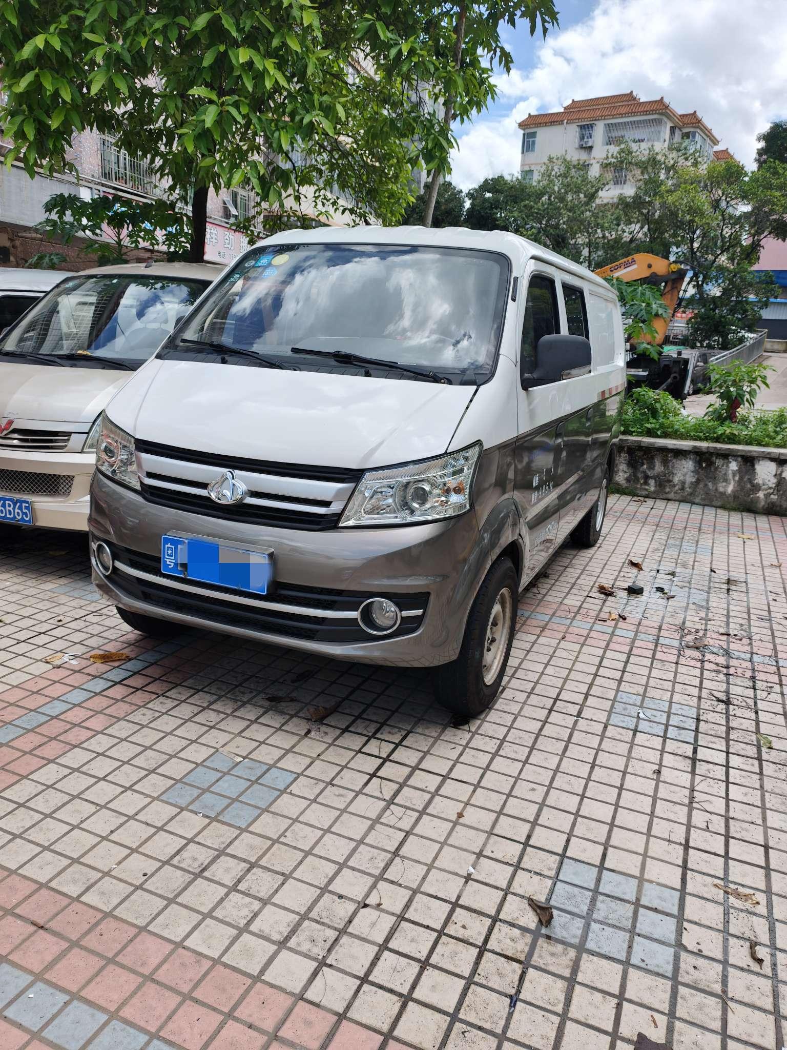 Changan Kuayue Changan V5 2020 1.6L Комфорт shuang pai