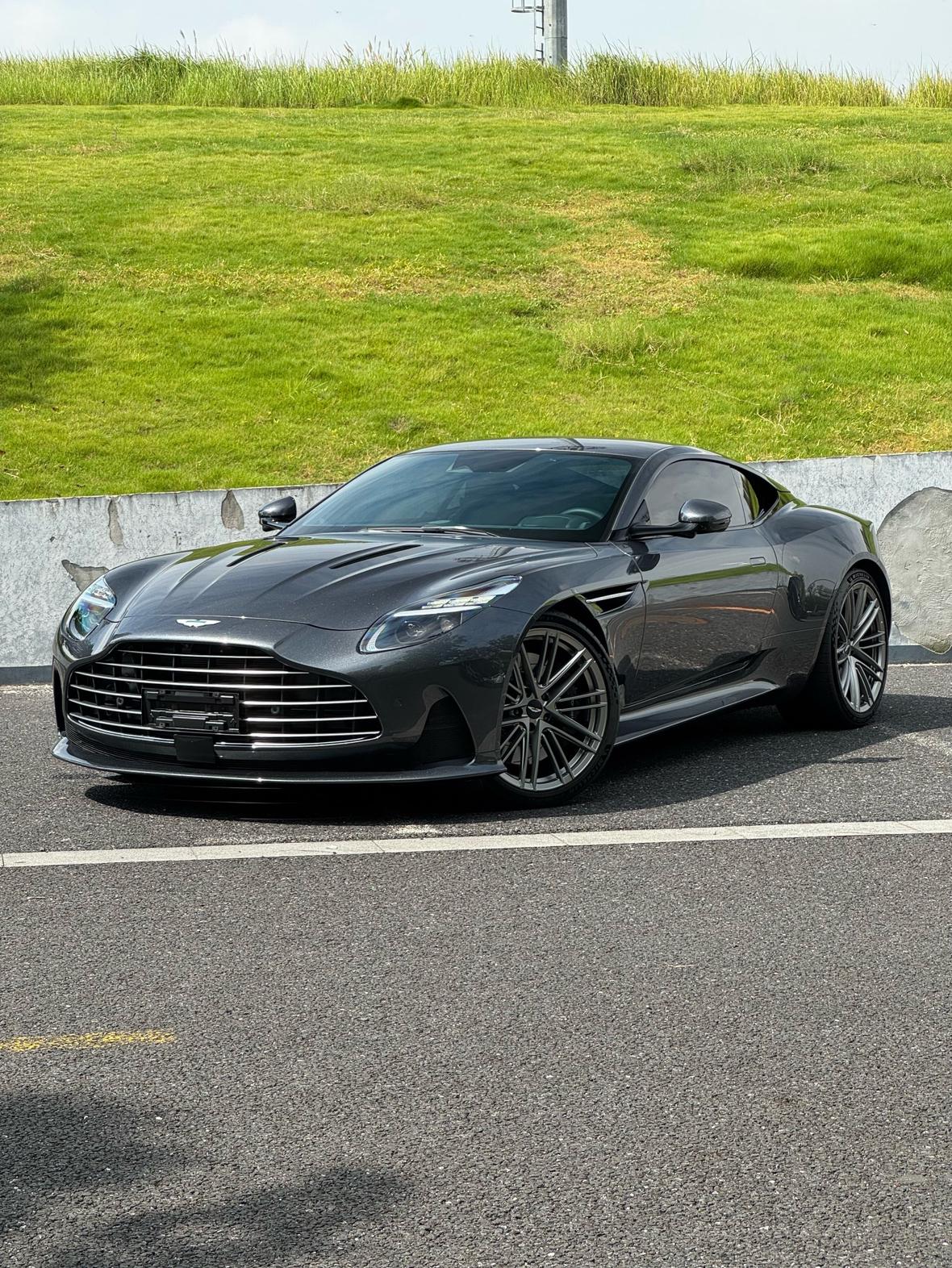 Aston Martin DB12 2024 4.0T V8 Coupe
