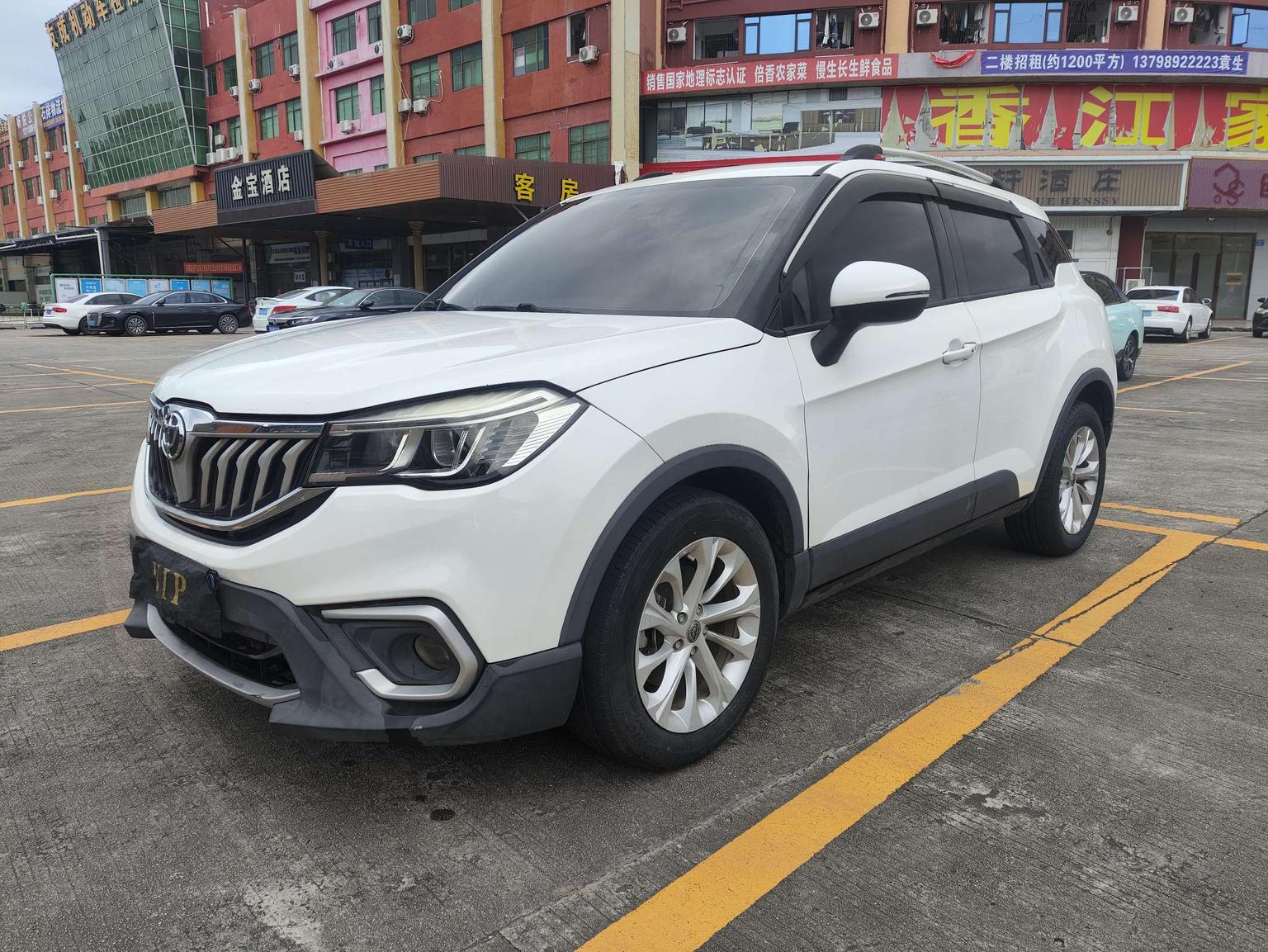 Brilliance V3 2017 1.5L МКПП zhi neng xing
