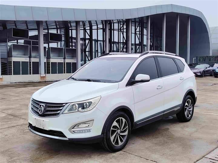 Baojun 560 2015 1.8L МКПП Люкс