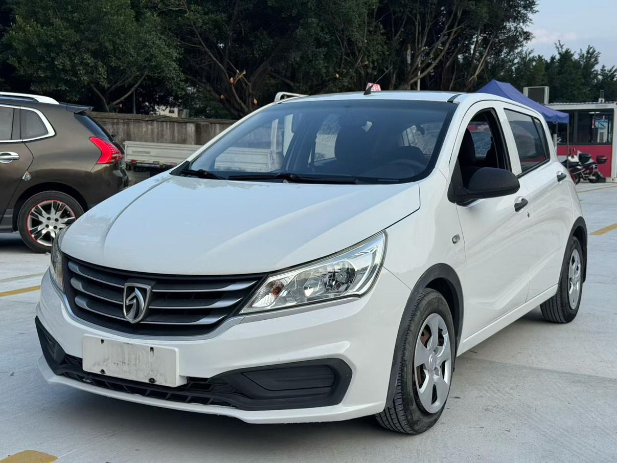 Baojun 310 2016 1.2L МКПП chao zhi xing