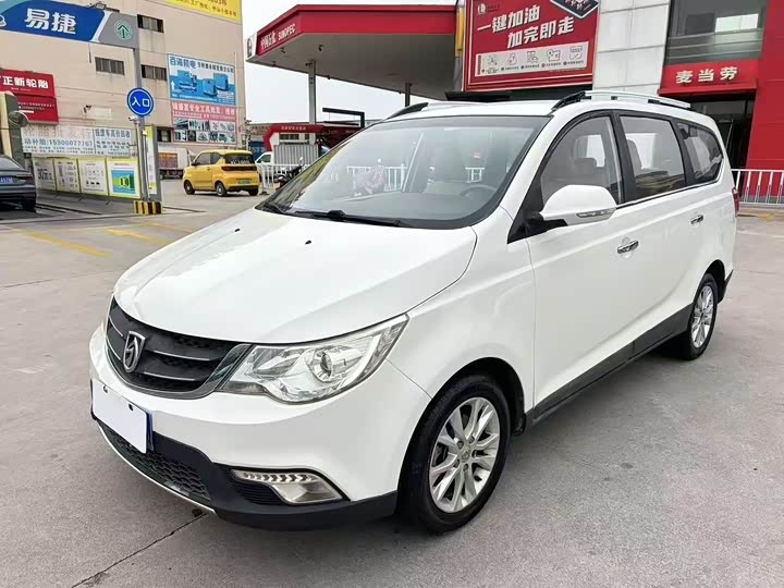 Baojun 730 2016 1.5L МКПП Люкс 7 seats