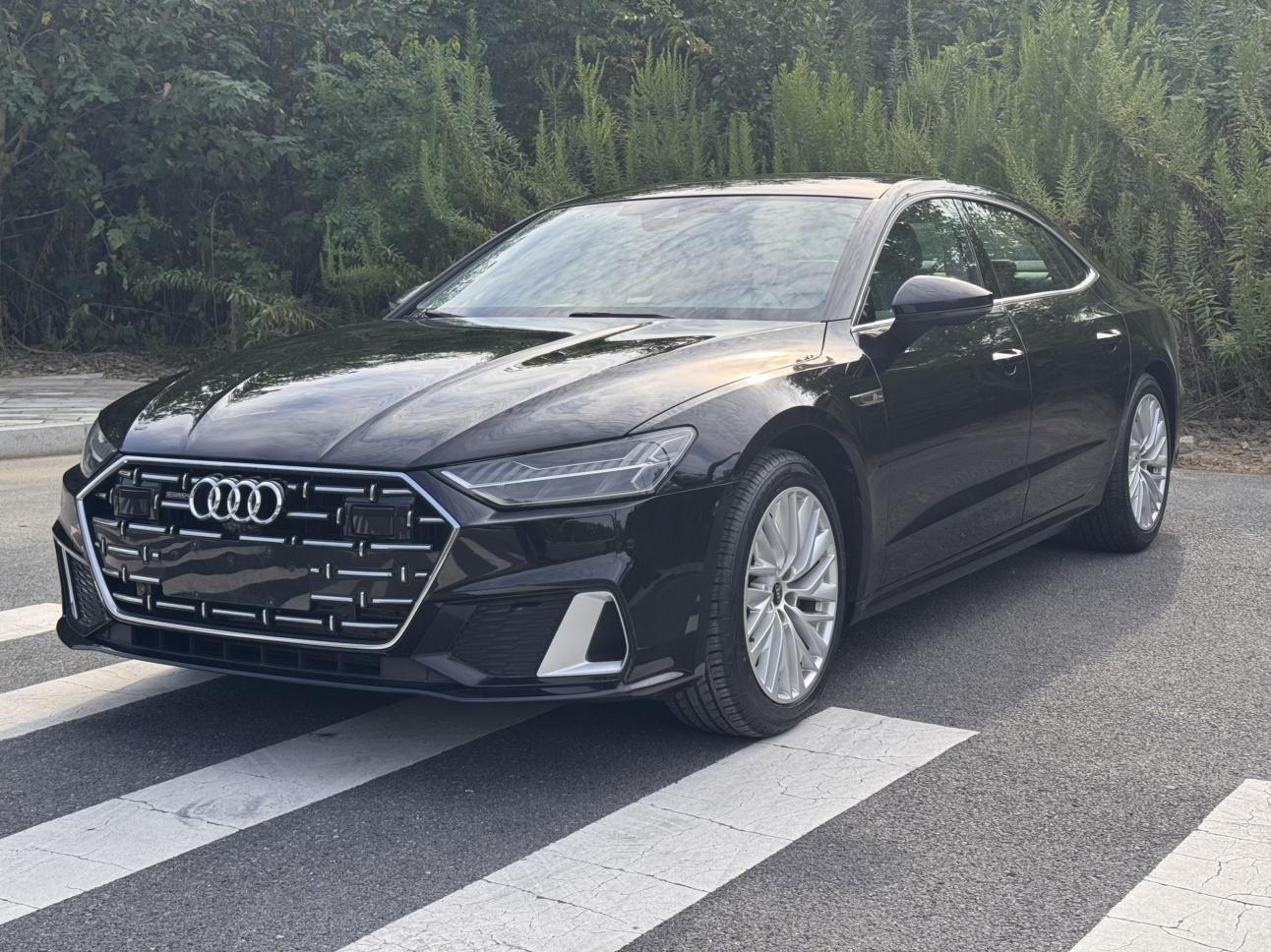 Audi A7L 2024 45 TFSI S-line zhu meng xing liu jing tao zhuang