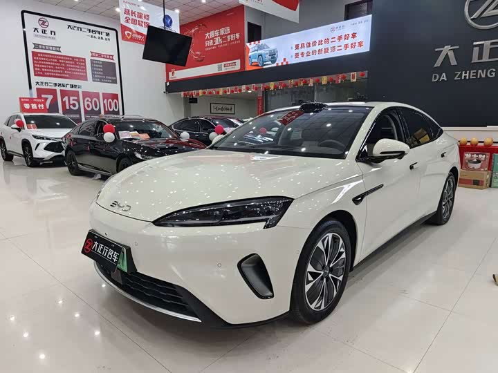BYD Seal 07 EV 2026 705 Flagship