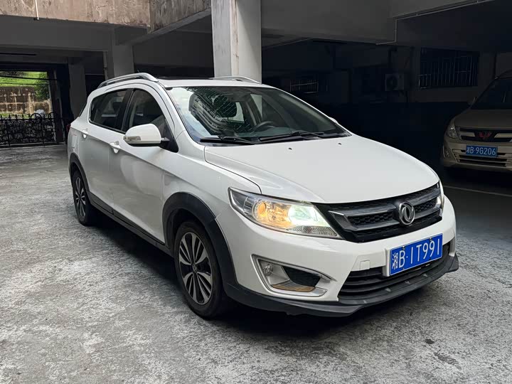 Aeolus AX3 2016 1.5L АКПП zun ku xing