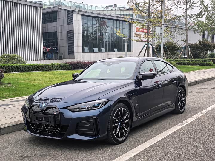 BMW i4 M 2023 M50