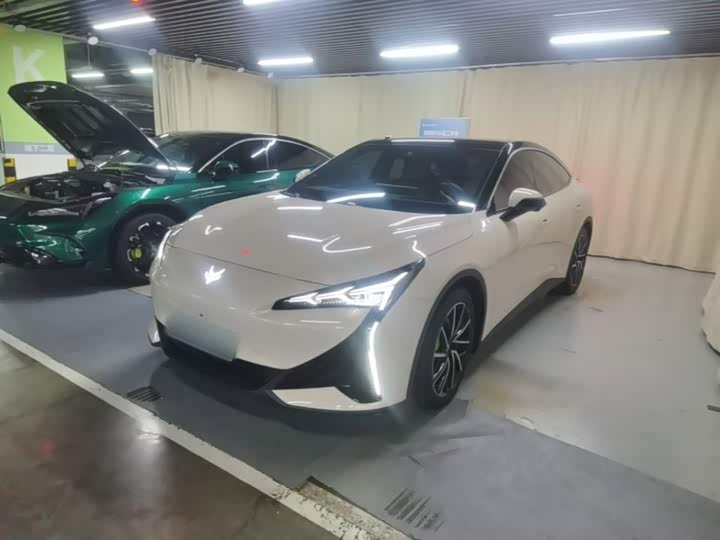 ARCFOX Alpha S 5 2024 560MAX 185kW