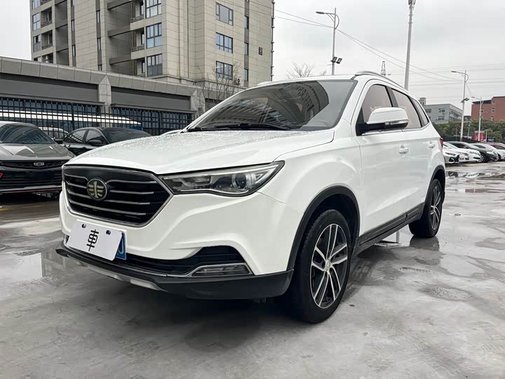 Bestune X40 2017 1.6L АКПП Люкс