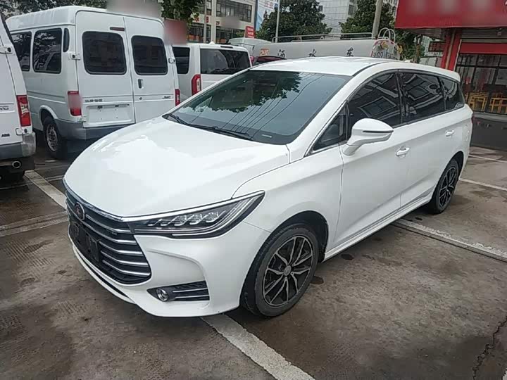 BYD Song MAX 2017 1.5T МКПП zhi lian Люкс 7 seats