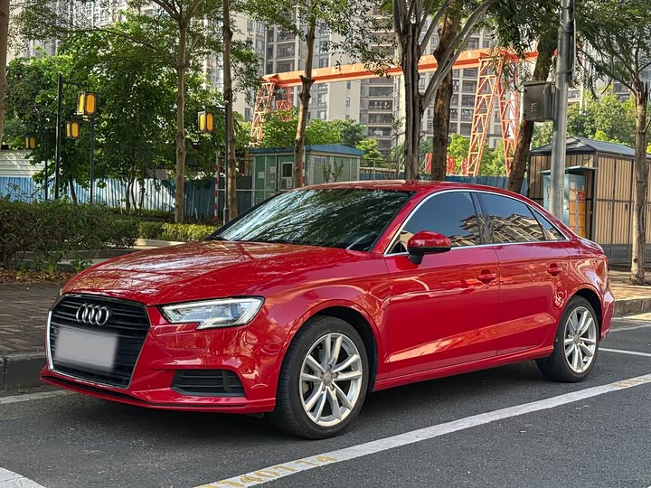 Audi A3 2018 30 zhou year year xing Limousine 35 TFSI Progressive