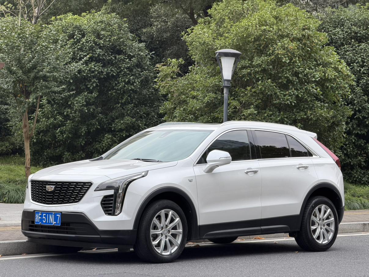 Cadillac XT4 2020 gai 28T liang qu ji shu xing