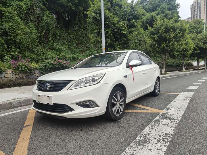 Changan Eado 2015 1.6L МКПП Люкс guo V