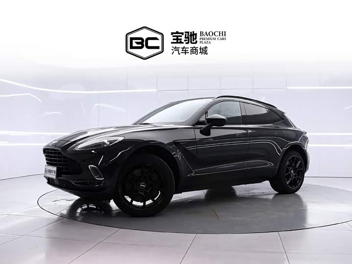 Aston Martin DBX 2022 4.0T V8