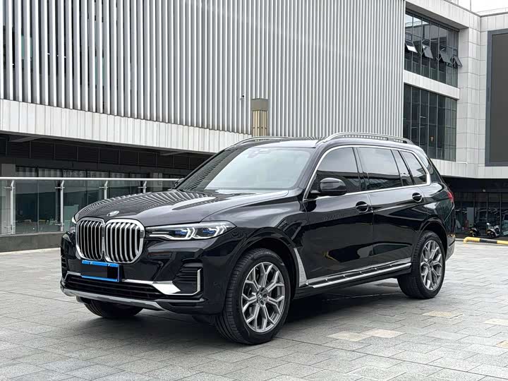 BMW X7 2021 gai xDrive40i zun xiang xing hao hua tao zhuang