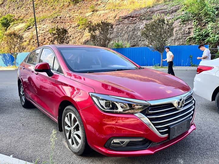 BAIC shen bao D50 2018 1.5L МКПП hao hua zhi jia ban