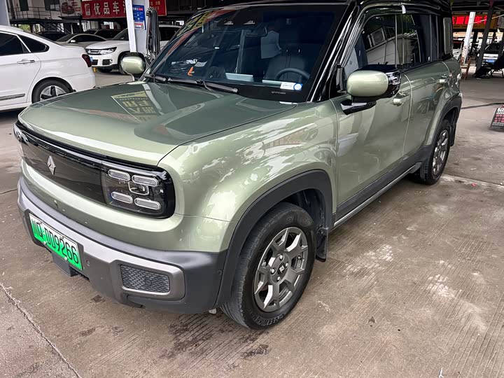 Baojun Yep Plus 2024 qi jian ban 4 seats