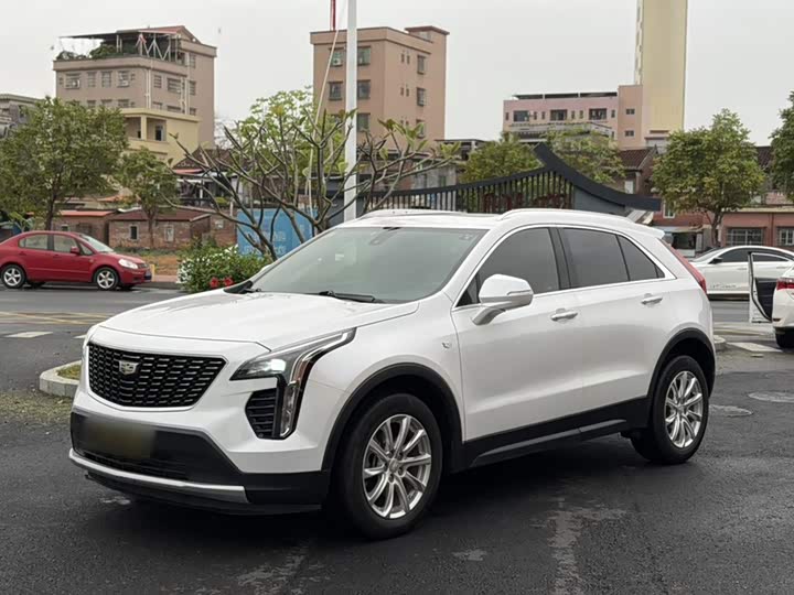Cadillac XT4 2018 28T liang qu ji shu xing